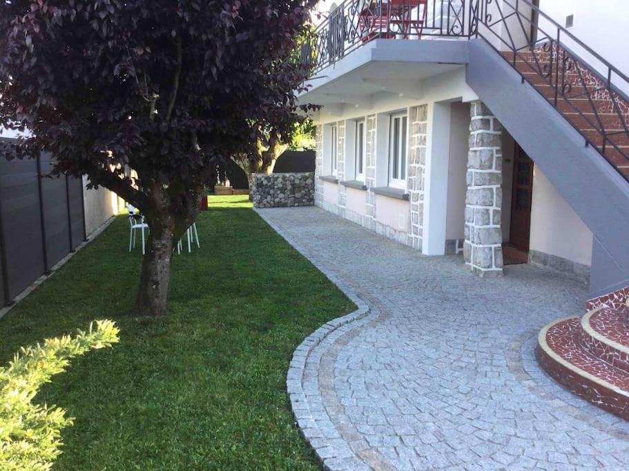 Appartement Dans Villa Pau Exteriér fotografie