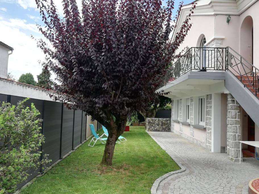 Appartement Dans Villa Pau Exteriér fotografie