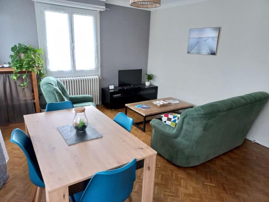 Appartement Dans Villa Pau Exteriér fotografie